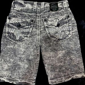 Men’s Rock Revival Shorts